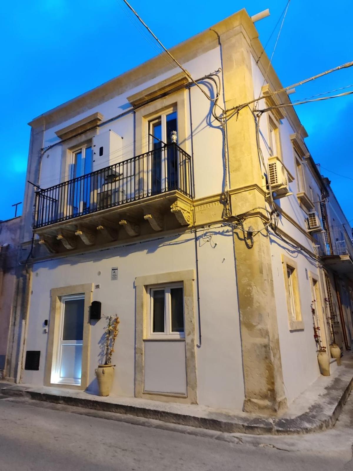 Villa Kalsa'S House Noto Exterior foto